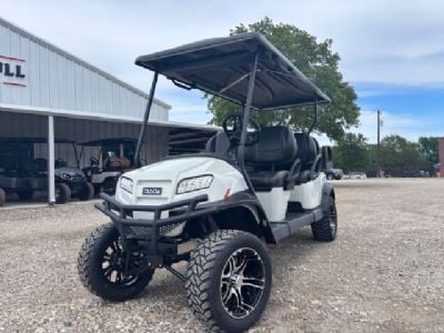 2027 Club Car Onward 6 lifted - white Club Car