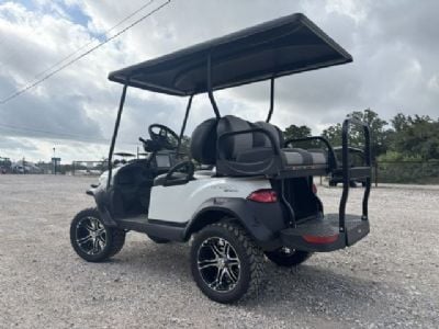 2027 Club Car Onward 4L white Li Club Car